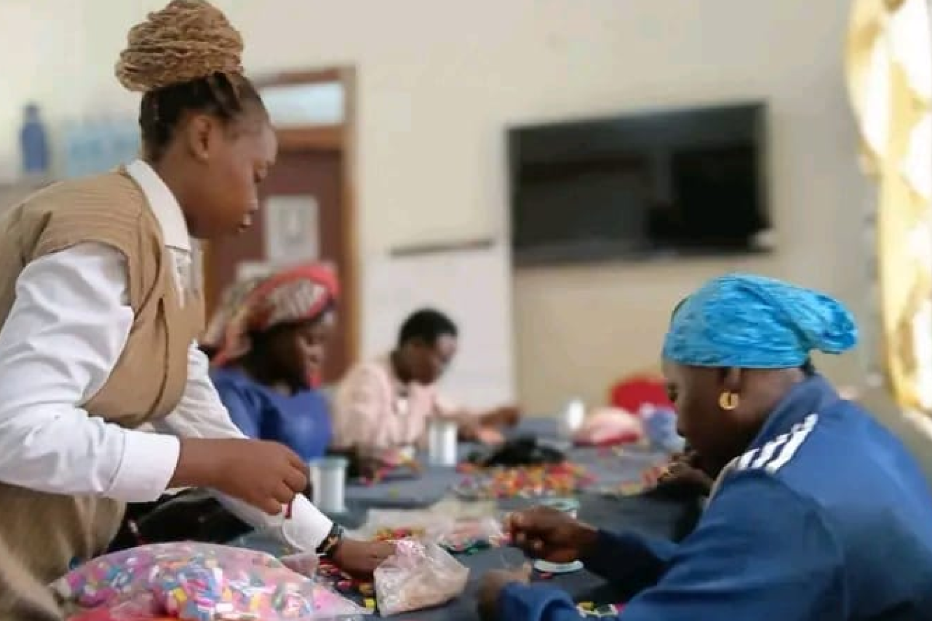 Formation en perlage à Bouar : un savoir-faire au service de l’autonomie des femmes